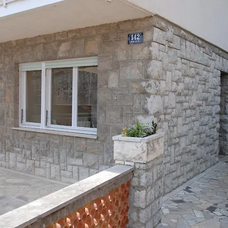 Bozic Apartman *